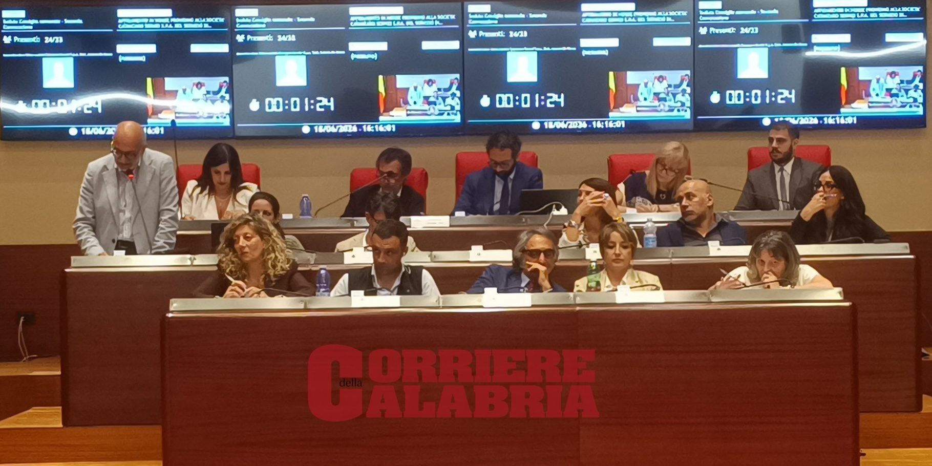 Atti “pasticciati” e conti che non tornano. A Palazzo De Nobili tiene sempre banco il “carrozzone” Catanzaro Servizi