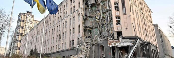 La guerra non si ferma, raid missilistici su Kiev