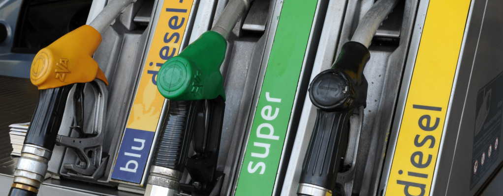 Stangata carburanti: oltre 450 euro da Torino a Palermo
