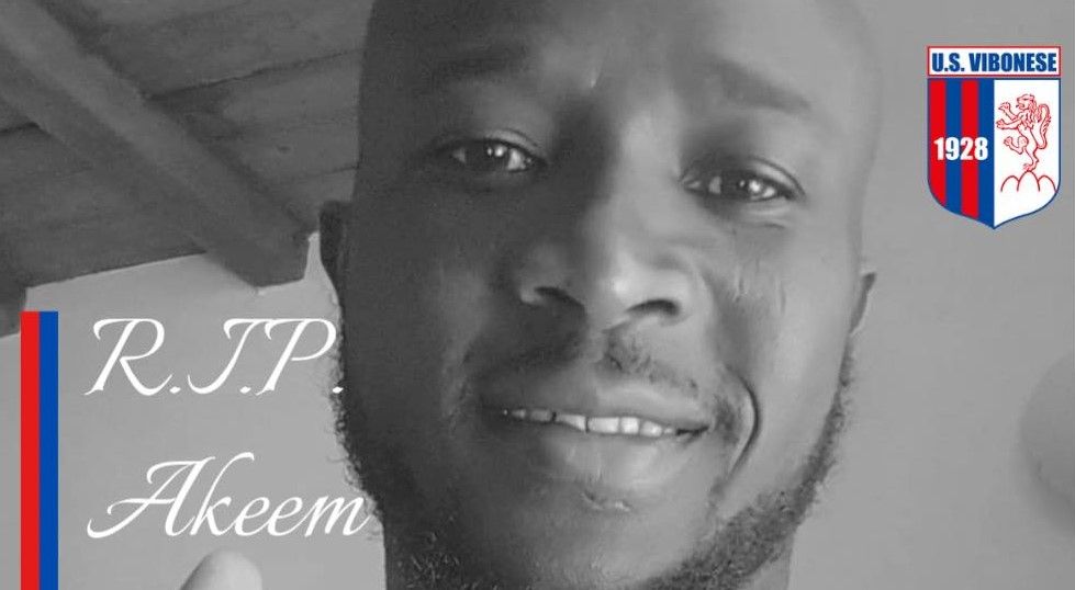 È morto Akeem Omolade, giocò nella Vibonese e divenne simbolo della lotta al razzismo