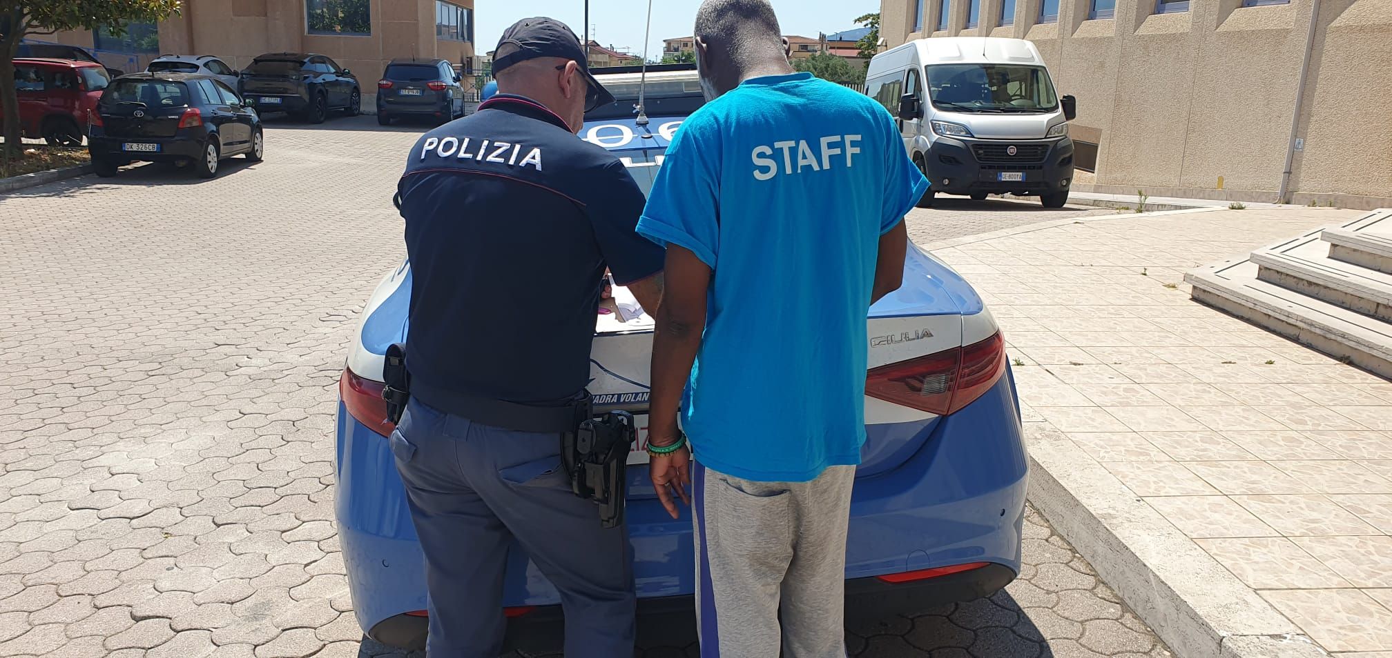 Irregolare e con precedenti, rintracciato a Lamezia e trasferito al Cpr per il rimpatrio