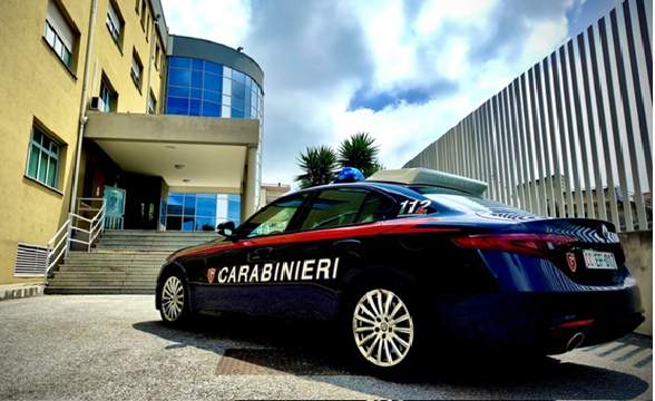 Ruba un’auto a Catanzaro, 31enne intercettato e arrestato dai carabinieri