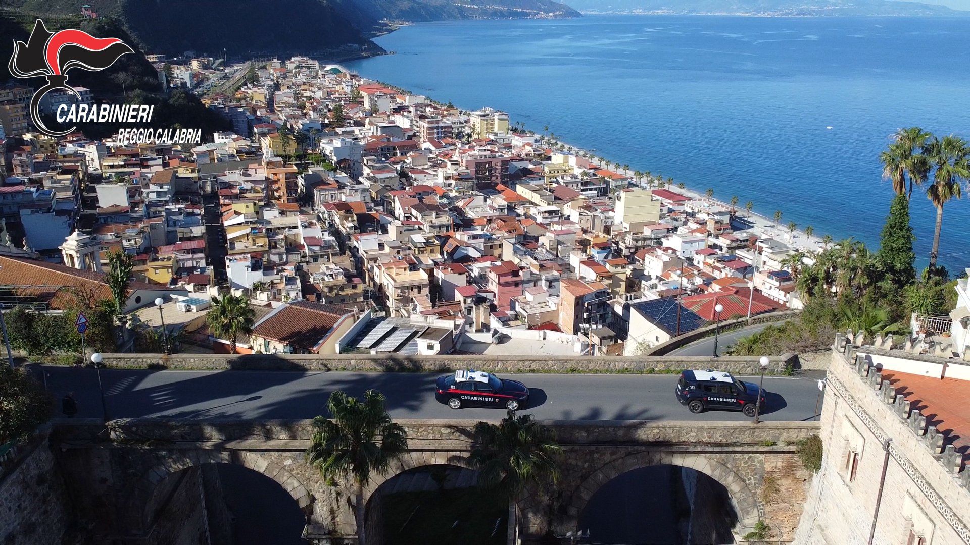 Truffa del reddito di cittadinanza, due arresti nel Reggino. Come funzionava il raggiro – VIDEO