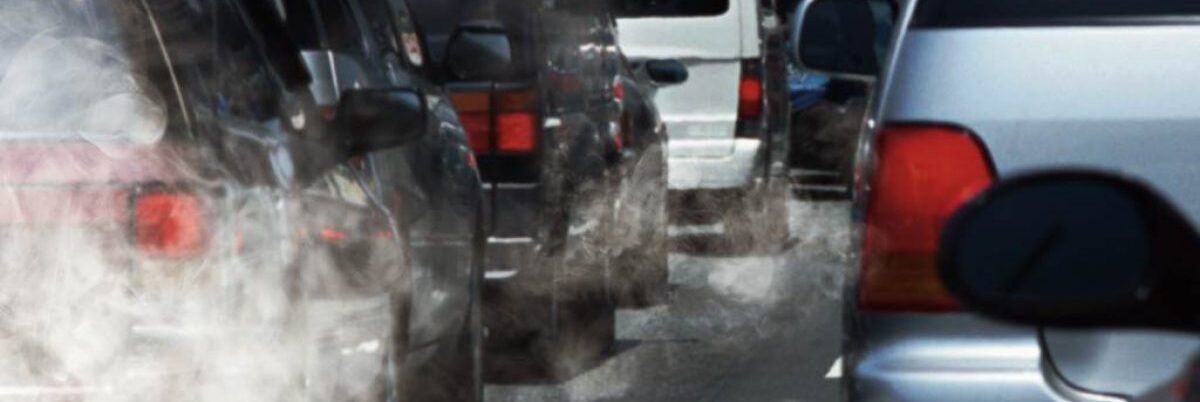 Stop a diesel e benzina dal 2035, via libera dall’Europarlamento