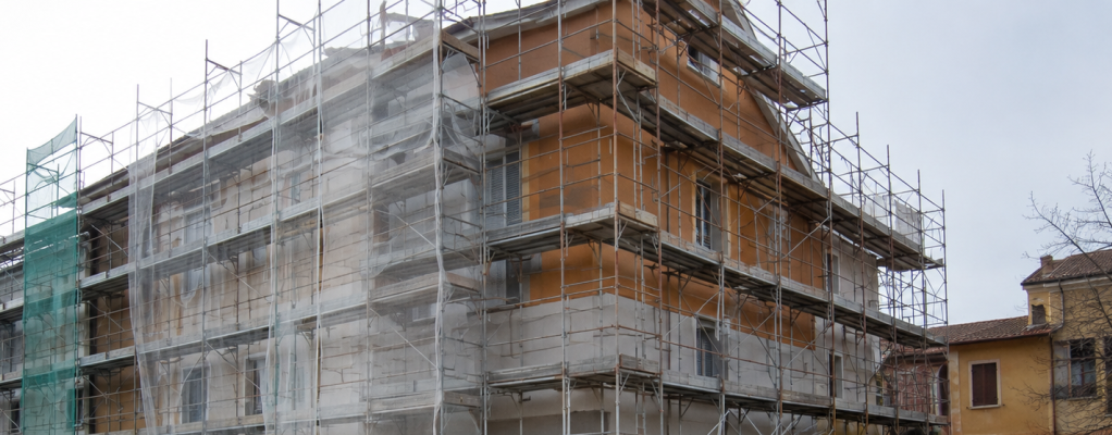 Bonus edilizi, il trucco dei «cantieri fantasma»: crediti falsi per 100 milioni