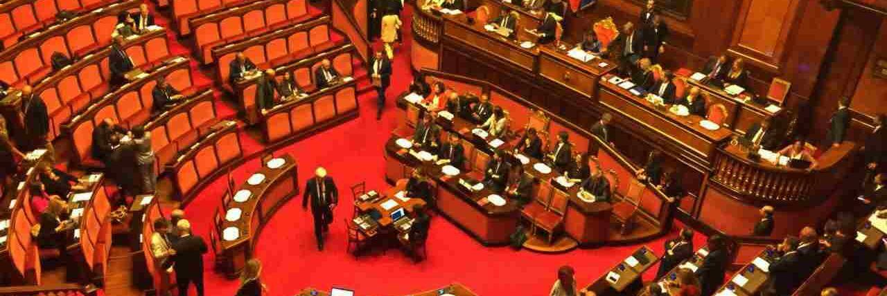Caro bollette, dal Senato via libera definitivo. Aiuti ad imprese e famiglie