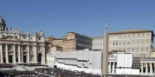 Camorra, il boss Moccia e l'imprenditore in udienza dal Papa