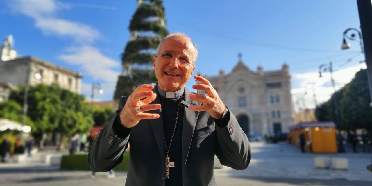 Monsignor Morrone: «Reggio Calabria riparta dal Natale, stop al sonnambulismo»