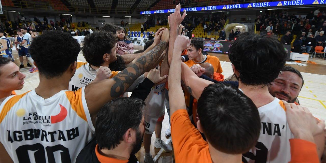 Redel Reggio Calabria travolge Brindisi e si issa al secondo posto in solitaria