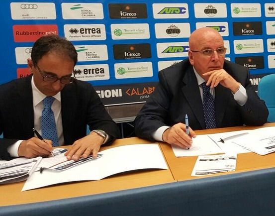 Abramo: «La Regione lasci alle Province le deleghe che non sa gestire»