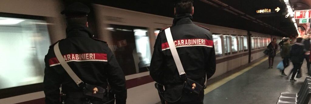 Borseggiatori a Roma, due carabinieri crotonesi in vacanza beccano un ladro