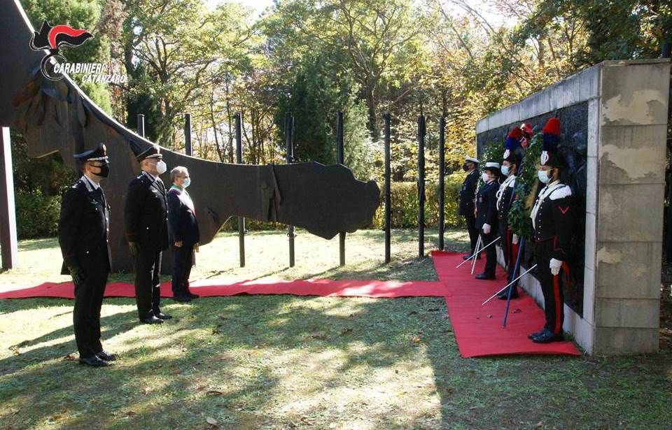 Tragedia di Monte Covello, l’omaggio dei carabinieri ai suoi caduti