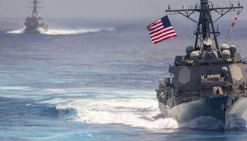 Iran, gli Usa inviano i Marines. Ipotesi assalto a Kharg