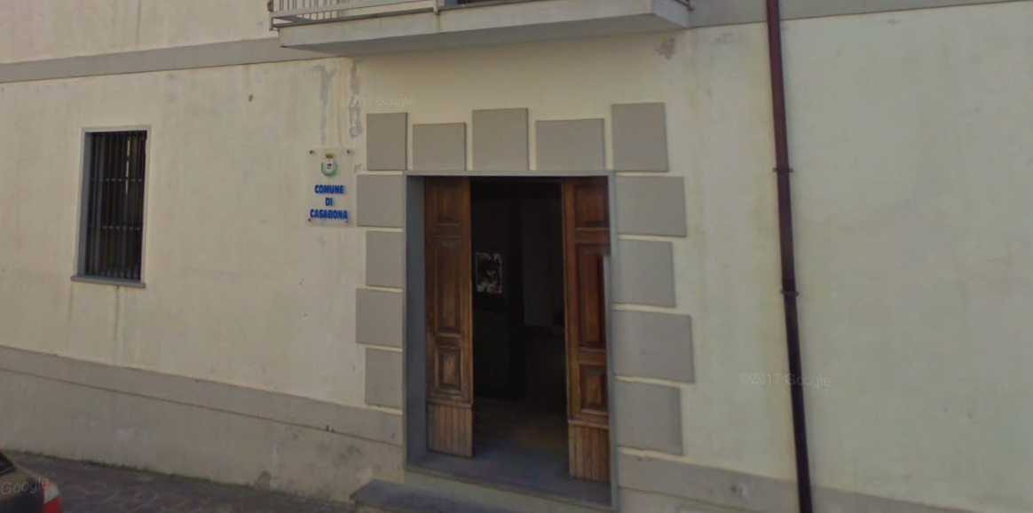 Scioglimento del Comune di Casabona, si insedia la commissione straordinaria