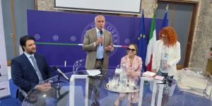 Ornella Muti presenta la sua autobiografia a Cosenza: sigillo d’oro a lei e al regista Cronenberg