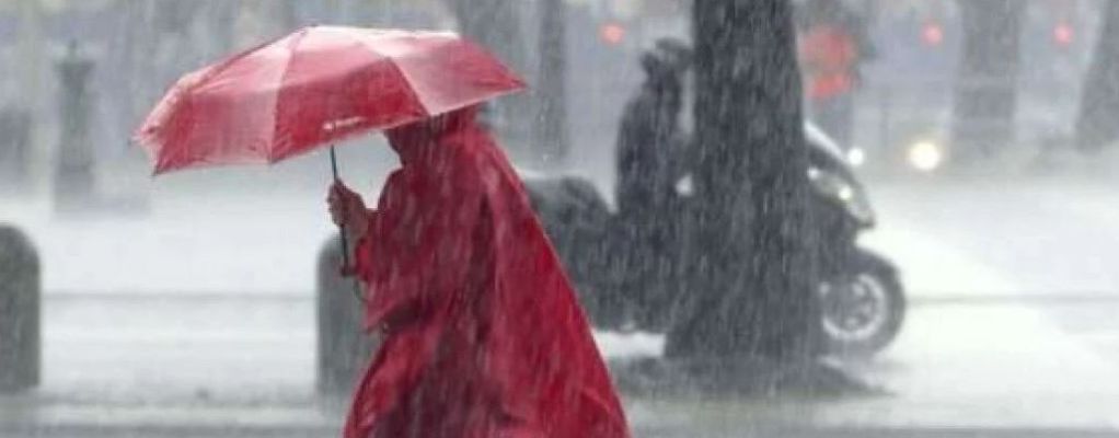 Weekend di sole, poi svolta meteo: piogge e neve sull’Italia