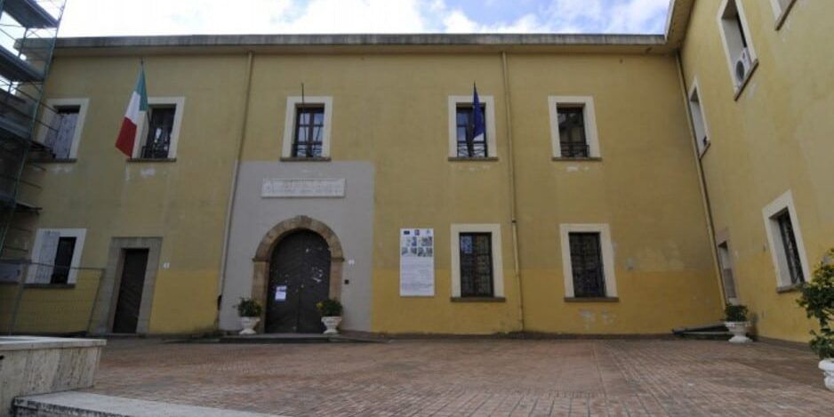 Comuni sciolti per mafia, oggi si vota a Cutro e Sant’Eufemia d’Aspromonte