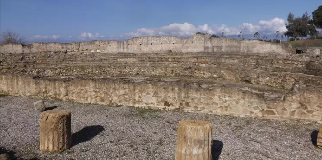 Dopo l’alluvione «Sibari risorge»: monsignor Savino celebra la rinascita del Parco archeologico