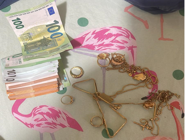 Anziani truffati e marito aggredito: due arresti a Reggio Calabria