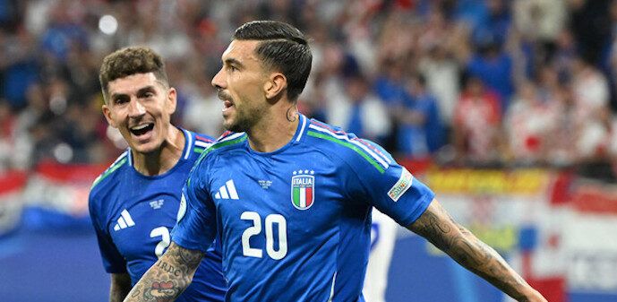 Zaccagni salva l’Italia, sabato gli ottavi contro la Svizzera