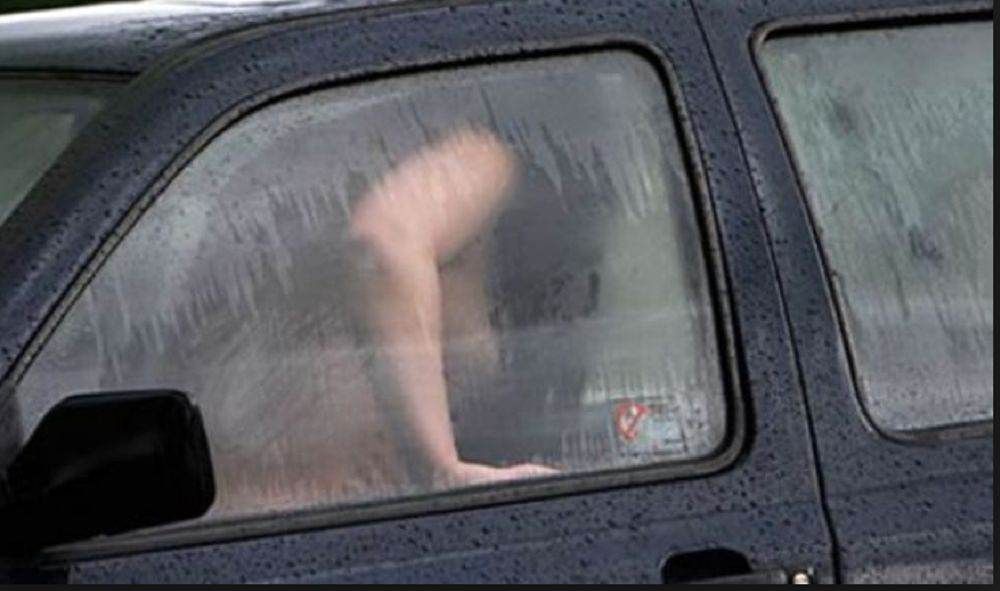 Ricattato dopo sesso a tre, nei guai una 25enne di Castrovillari