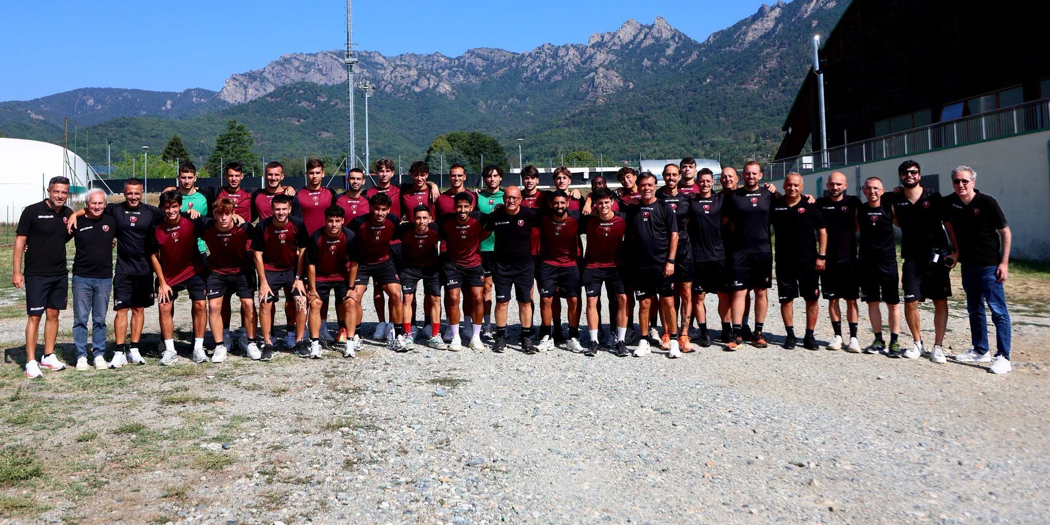 Le calabresi di serie D scaldano i motori: grandi ambizioni per Reggina e Vibonese