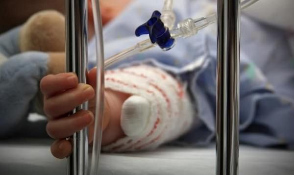 Salta il trasferimento del bimbo malato, Marziale: «Inaccettabile»