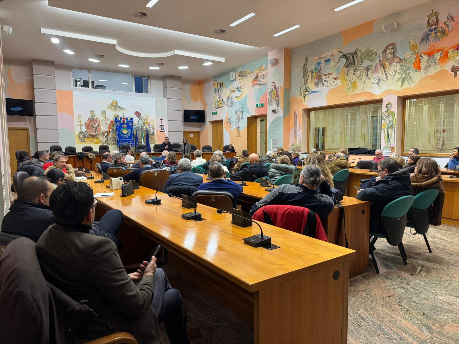 “Discute la città”, continua a Cosenza il ciclo di incontri tematici: Bianca Rende accende il dibattito sulla sanità