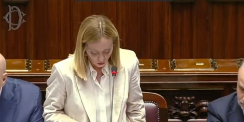 MELONI ventotene camera