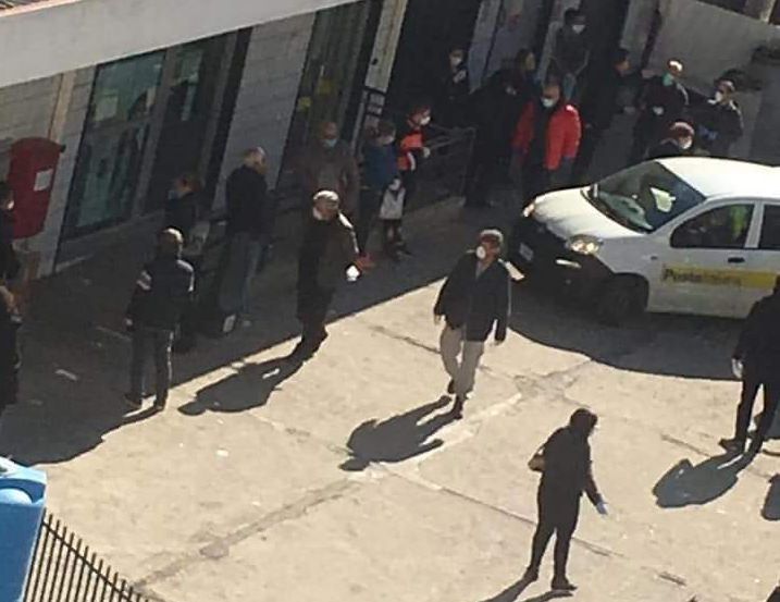 Corigliano Rossano, inasprita l'ordinanza: al supermarket ogni due giorni e stop allo sport