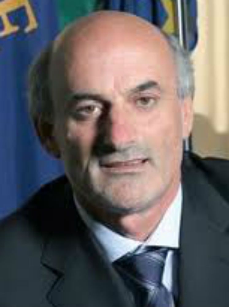 IN EDICOLA | L`indagato Giulio Serra