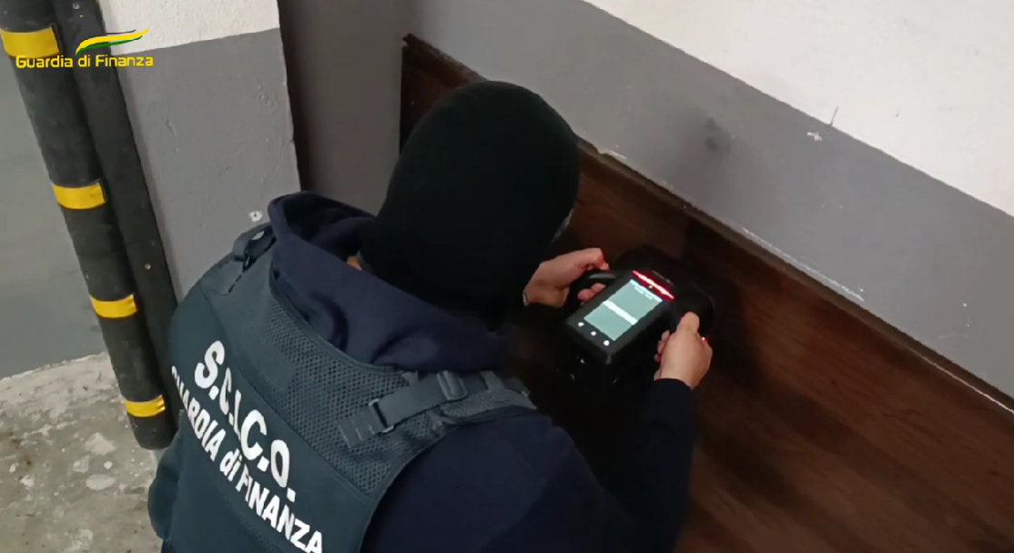 Dalla Colombia rifornivano di cocaina le organizzazioni criminali di Calabria, Lazio e Veneto, 10 arresti – VIDEO