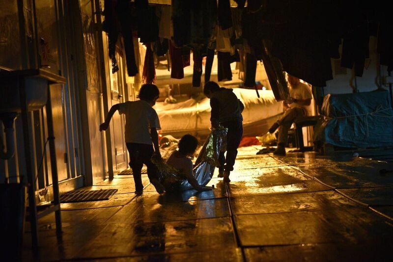 A Reggio la “nave dei ragazzi” di Msf con 430 migranti