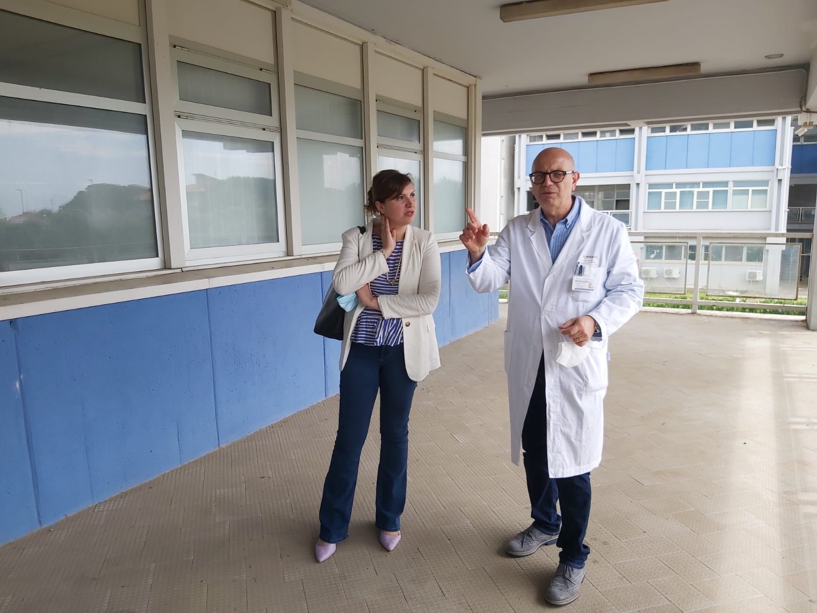 Cani randagi al “Giovanni Paolo II”, arriva la visita del Garante della Salute