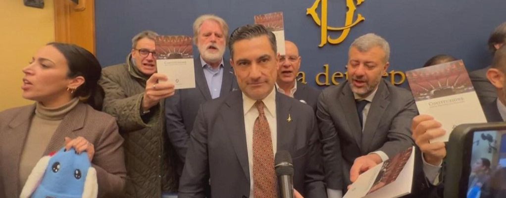 Furgiuele: mi scuso per i toni, mia moglie mi ha rimproverato