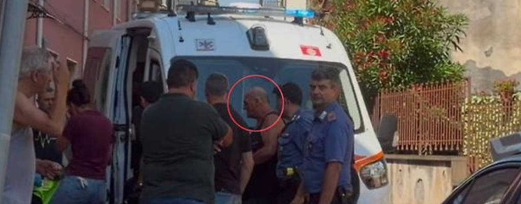 Uccide il fratello con una mannaia sul lungomare, arrestato 63enne