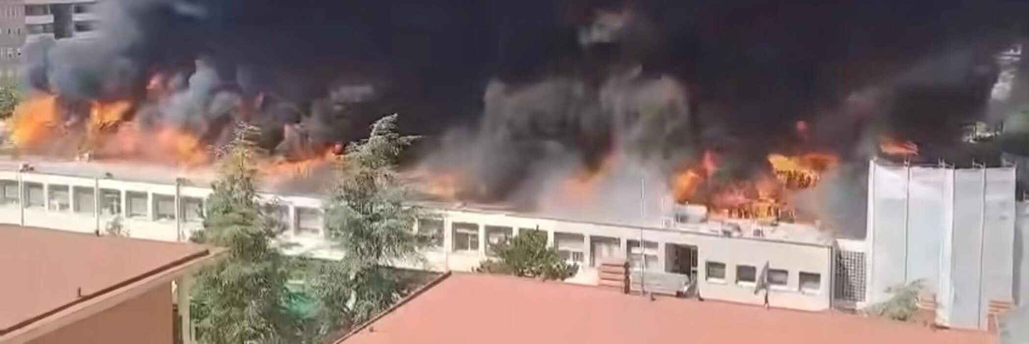 Incendio all’Università della Tuscia, disperso un uomo – VIDEO