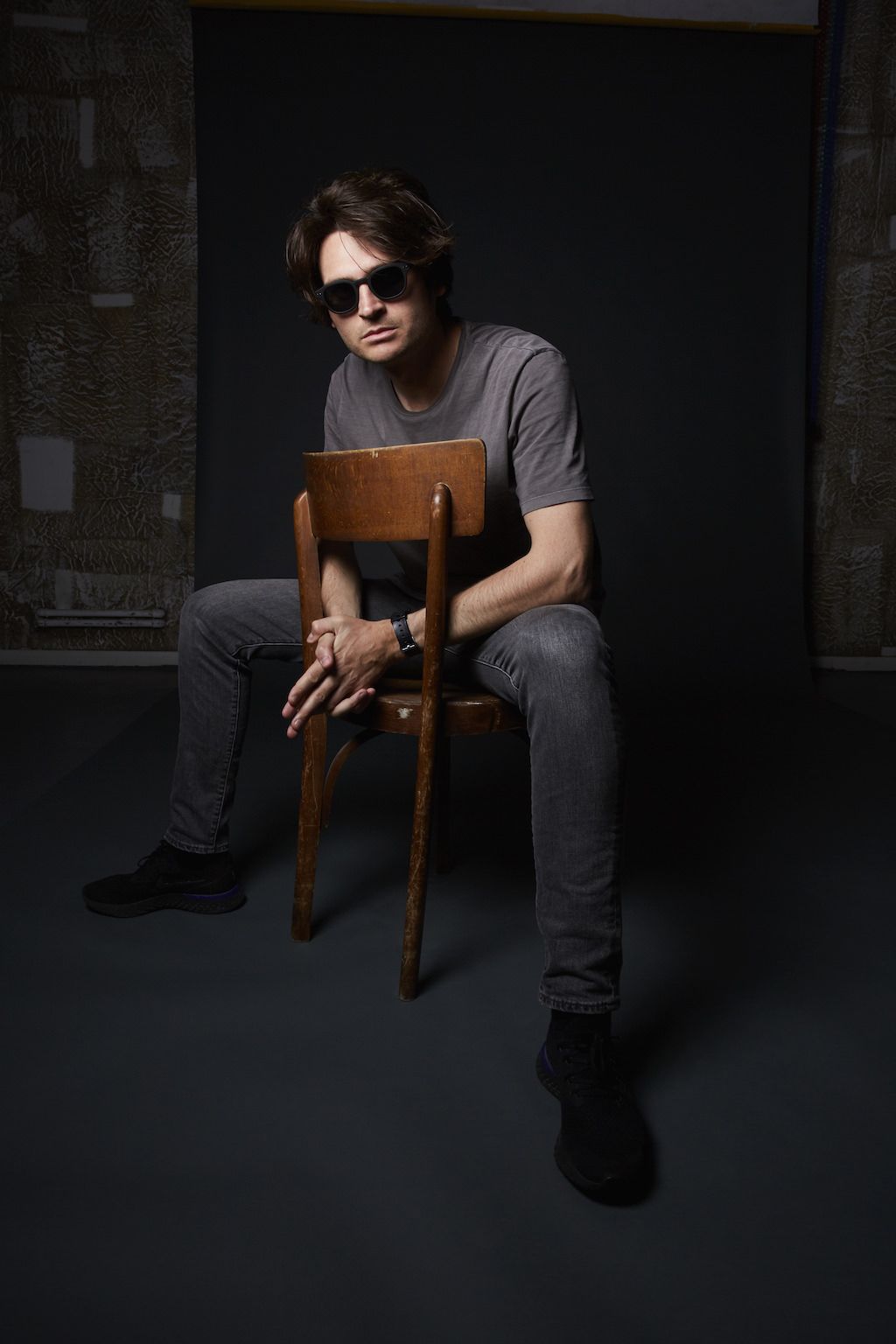 Lo show "Da vivo" di Angelo Duro fa tappa al "Cilea"