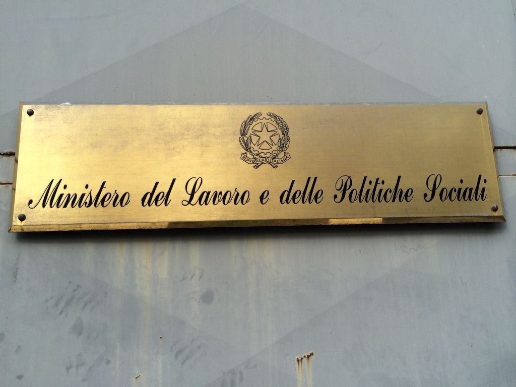 Dl lavoro, cosa cambia su contratti a termine e voucher