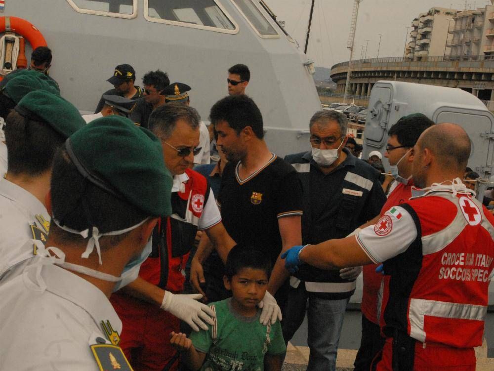 In Calabria il primo arrivo di una nave Mare Nostrum