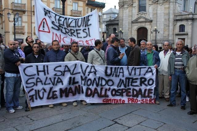 Il Comocal: «Oliverio spieghi il suo dietrofront sulla rete ospedaliera»