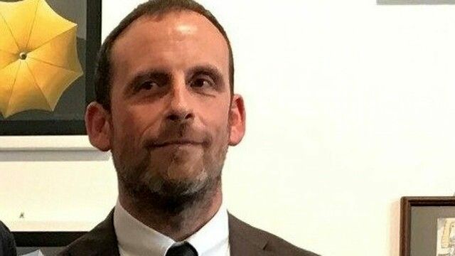 Il cosentino nella trincea di Palermo, le trombe identitarie di Fiorita e quell’applauso a De Cicco