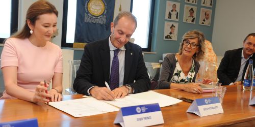 UniRC_firma_kazakistan