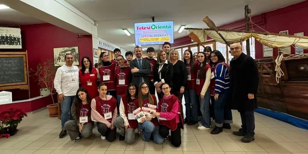 Concorso Nazionale di Poesia “Città di Poggiomarino”, nuovi successi per il Telesio di Cosenza