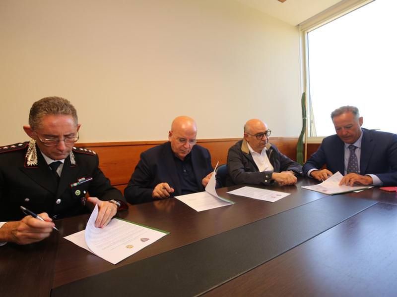 Piano antincendio, siglato accordo Regione-Carabinieri