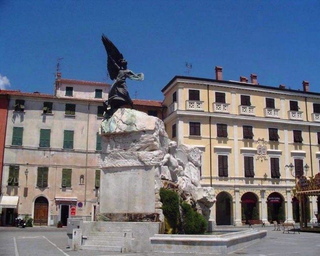 Il convegno dell'antimafia "invaso" dai mafiosi