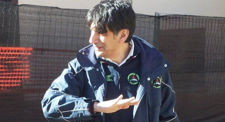 HORROR SHOW | La felpa di Tansi e i cretini poliglotti