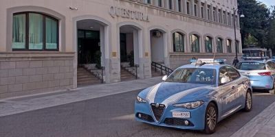 ‘Ndrangheta, preso latitante della cosca Barbaro “Castanu”. Si era rifugiato in una comunità di recupero – VIDEO