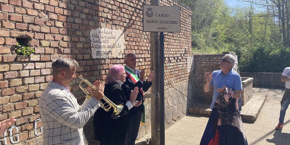 Cosenza, ecco largo Mario Gualtieri. L’omaggio del quartiere Casali