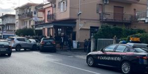 Incidente sulla Statale 106, coinvolta un’auto della scorta di Gratteri: tre feriti